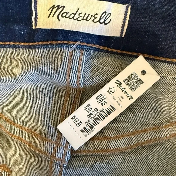 Classic Blue Women's Jeans - Picture 3 of 3